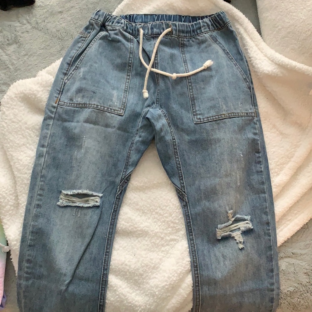Vici Dolls Jogger loose fitted jeans. Never worn